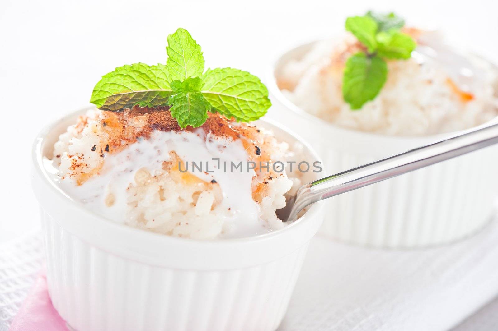 Easy dessert - milk rice