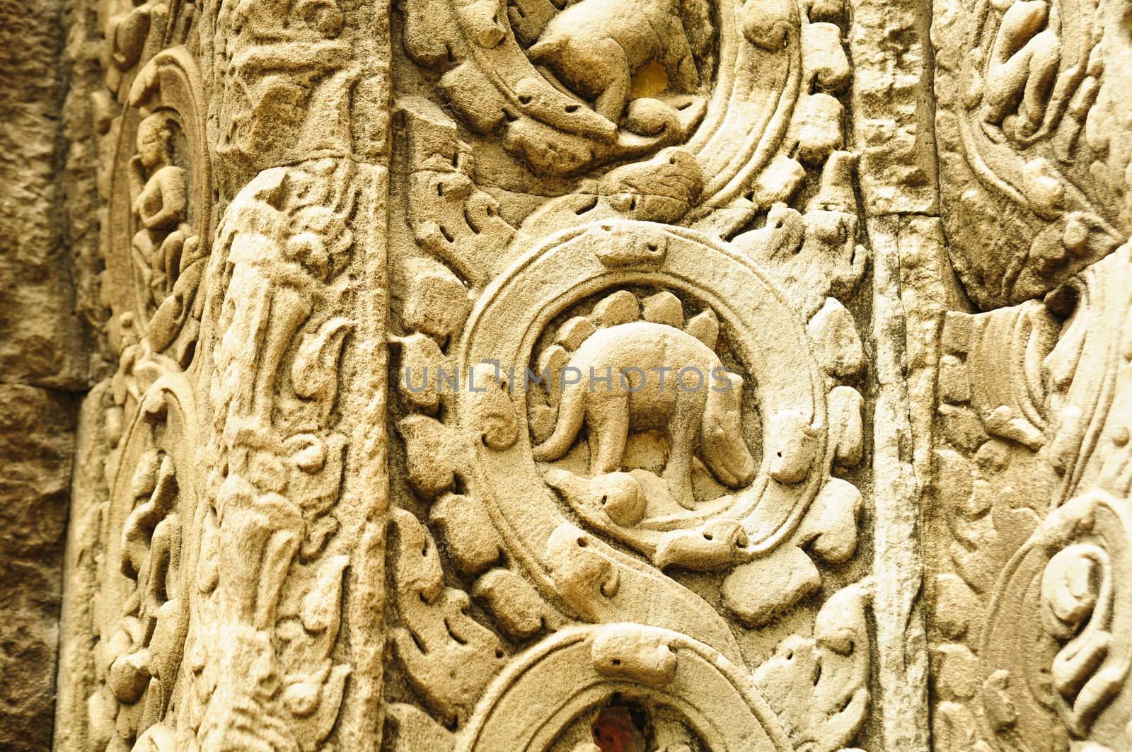 Dinosaur statue at Angkor Wat