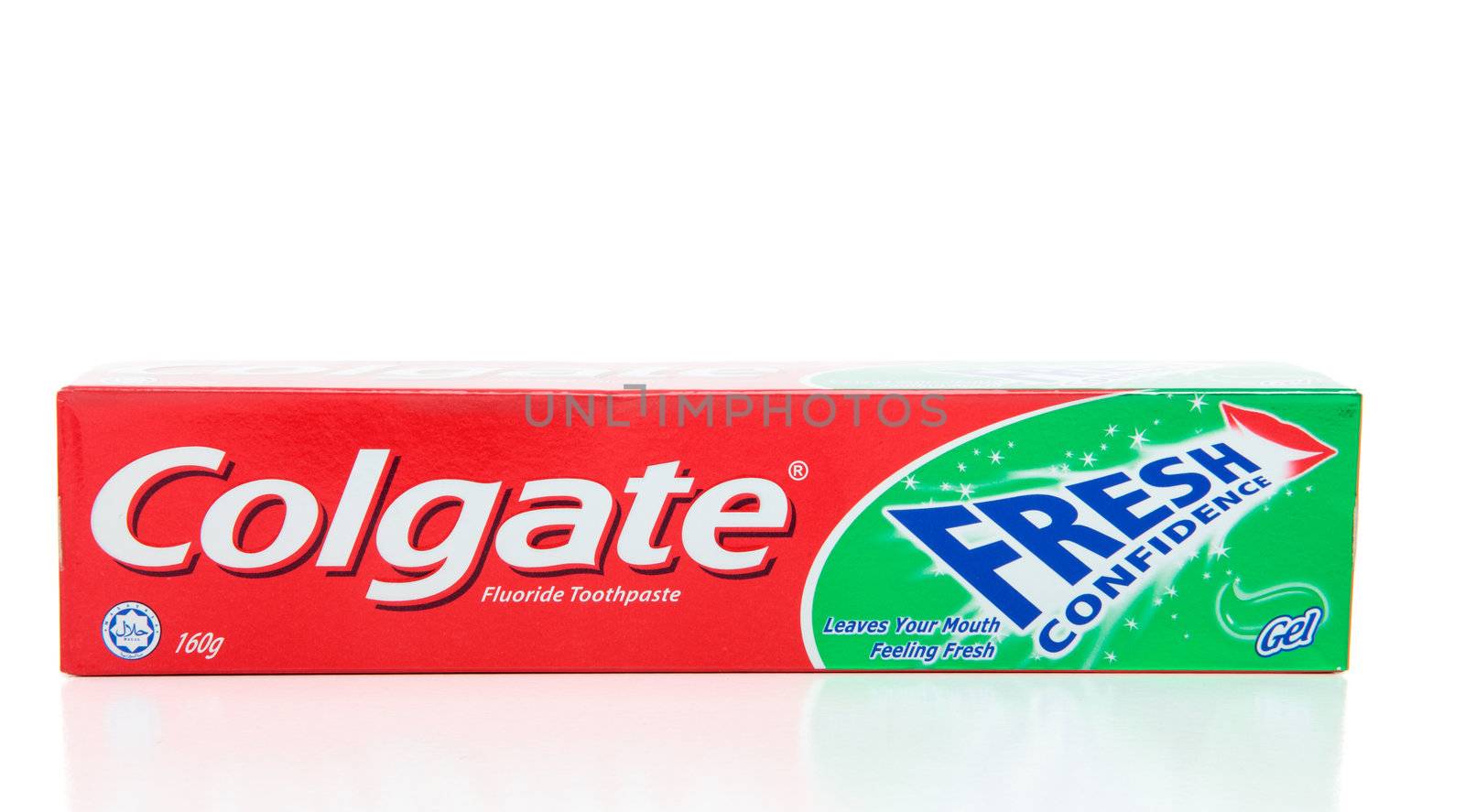 Colgate brand Fresh Confidence mint gel toothpaste.  Containing fluoride, halal certified.  Colgate toothpaste does not contain animal ingredients or alcohol.  The calcium in Colgate toothpaste is sourced from minerals.
 The glycerin in Colgate toothpaste is sourced from plants.  White background.  Editorial Use Only.
