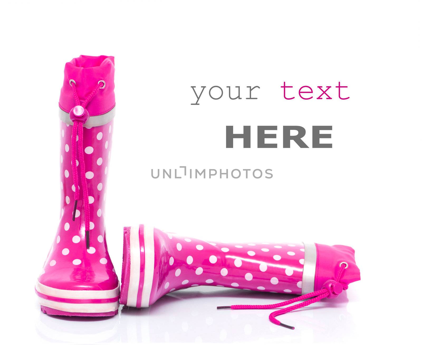 Pink rubber boots by Olinkau