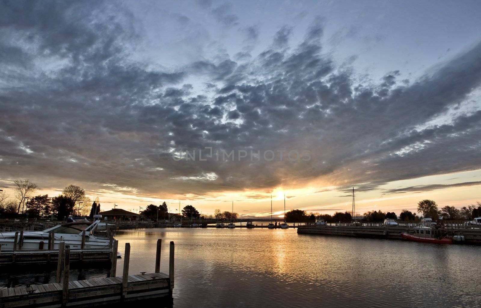 Sunrise Escanaba Michigan Marina Lake Michigan Dawn