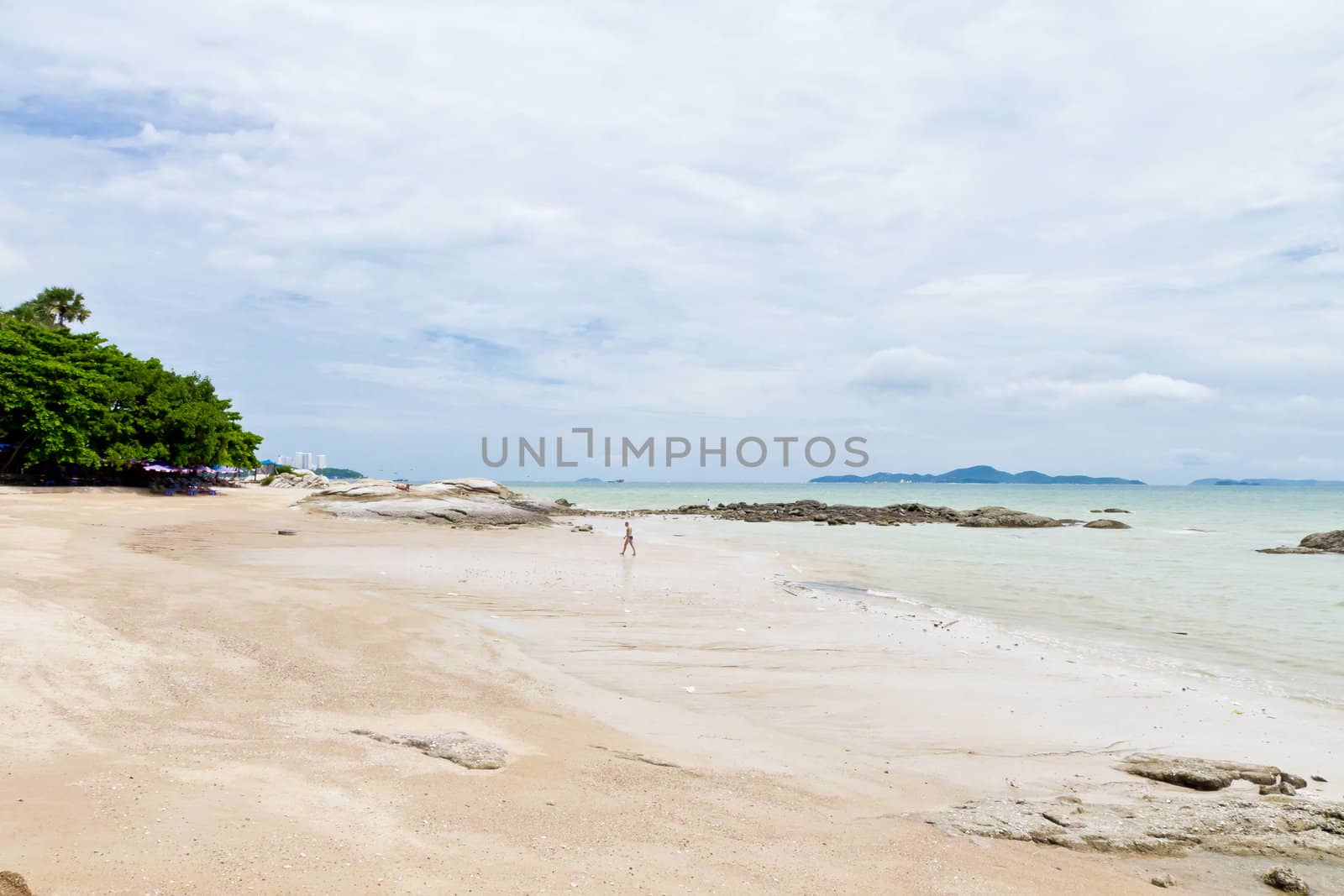 Beaches, rocky areas and sea. by Na8011seeiN