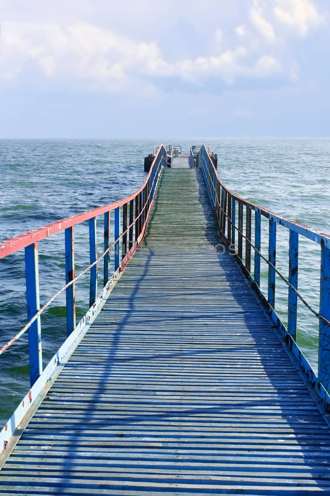 Old wooden sea pier by qiiip