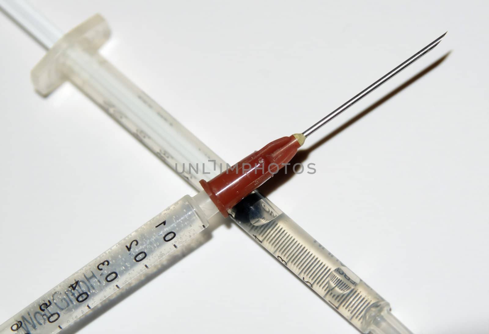 Syringes macro by FotoFrank