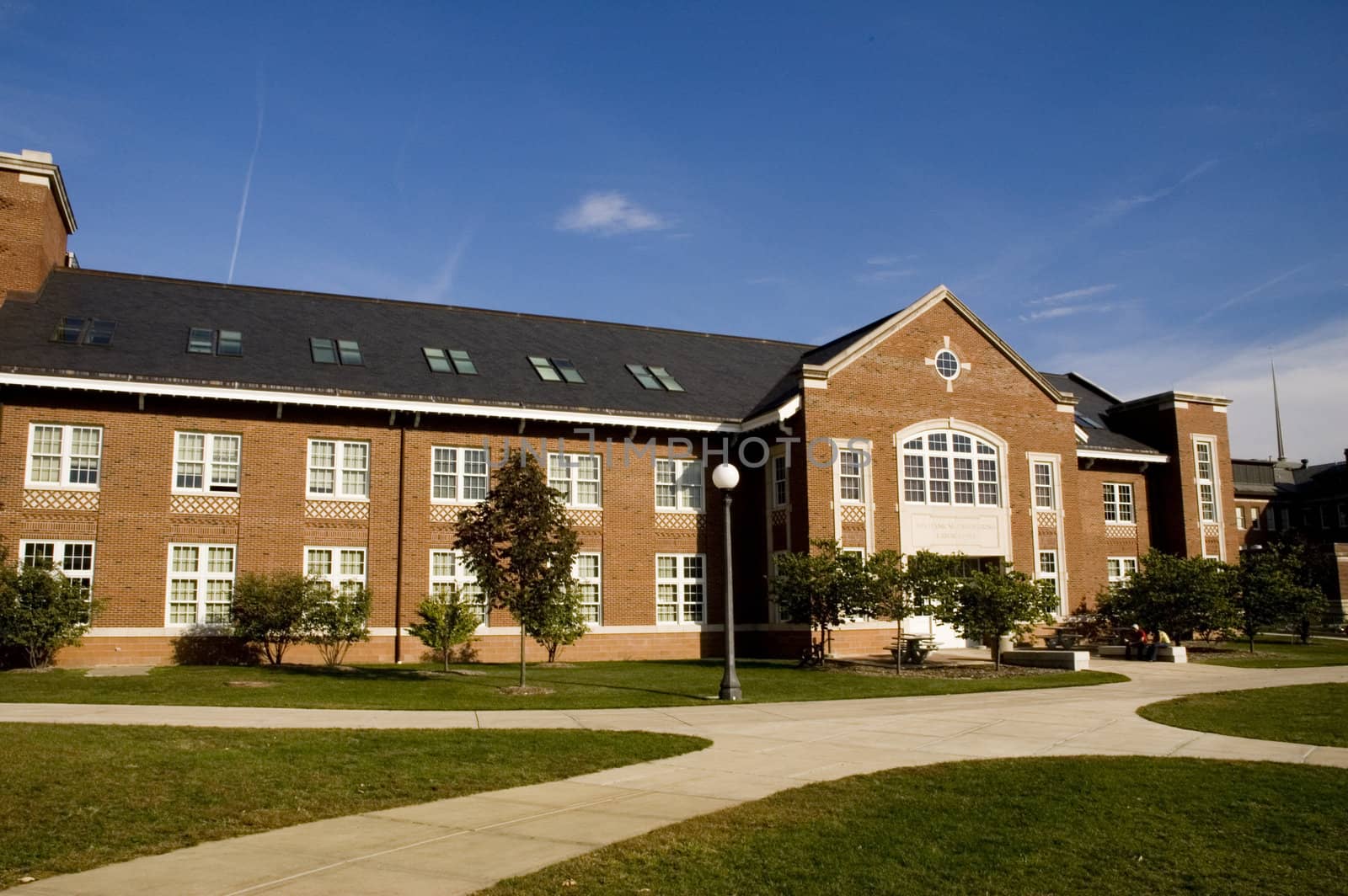 University of Illinois in Champaign - Mechanical Engineering Lab.