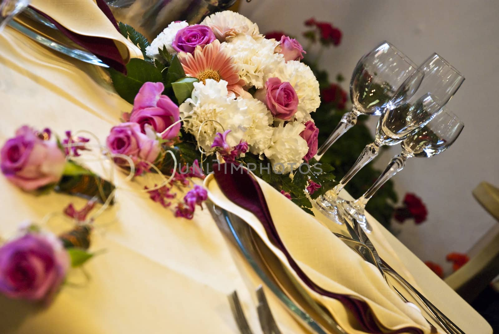 Beautiful wedding table