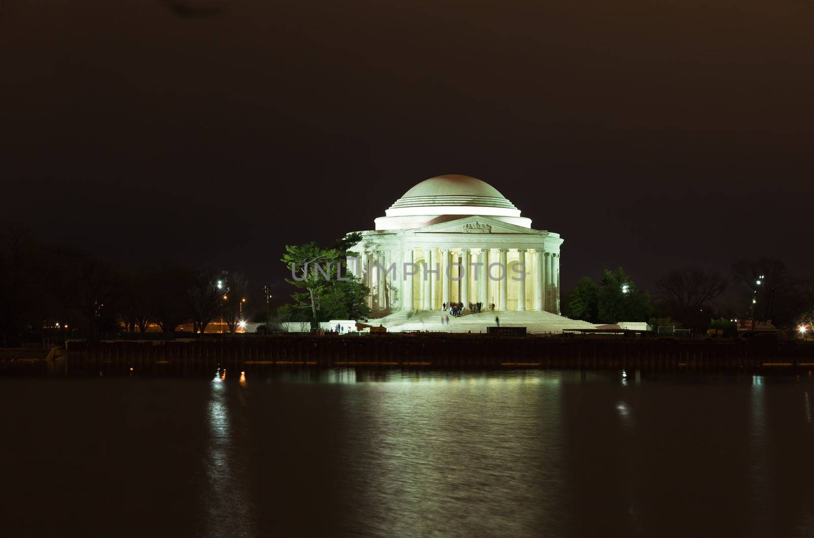 Jefferson Memorial at night in  Washington DC 
