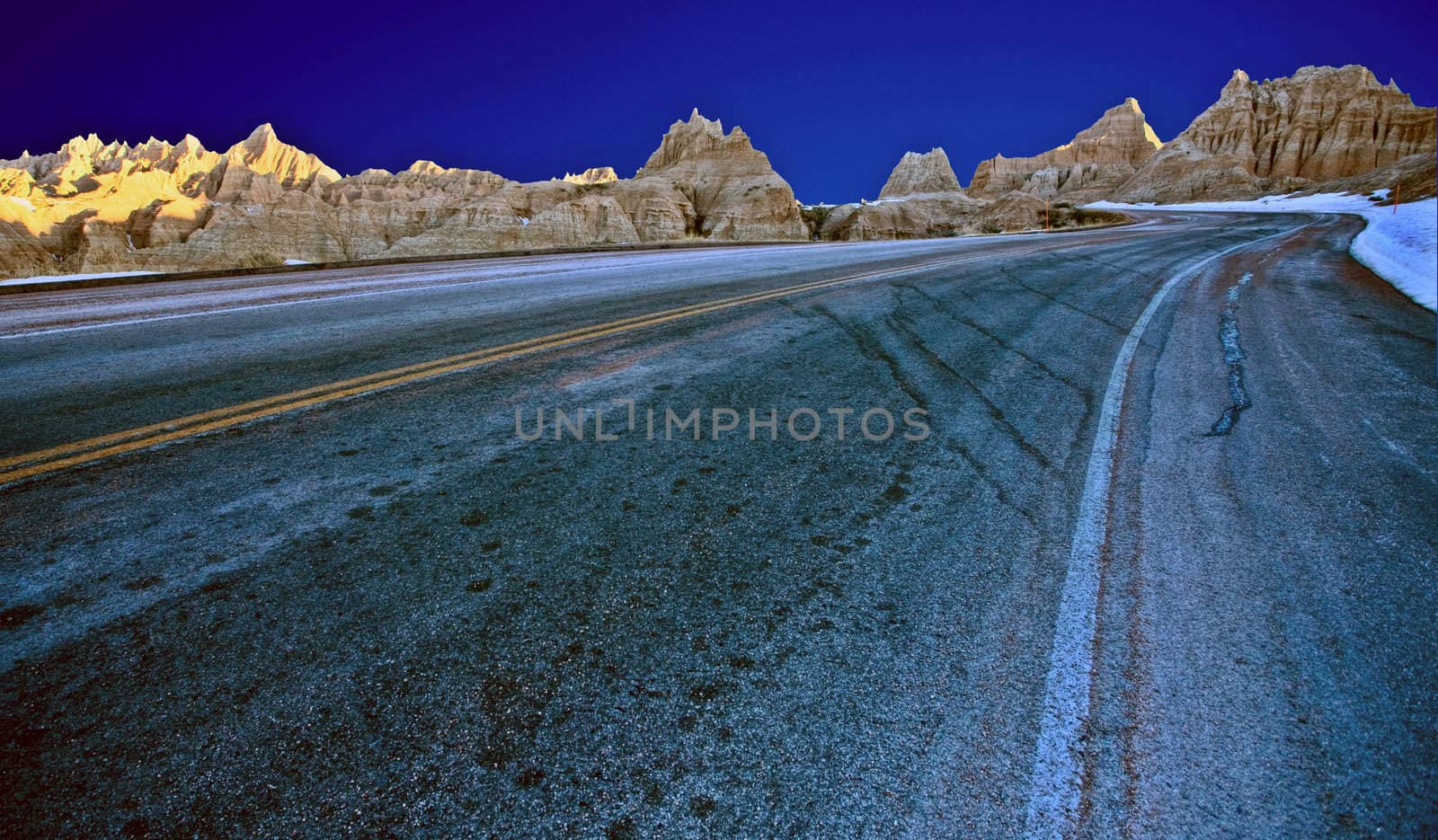 South Dakota Badlands by pictureguy