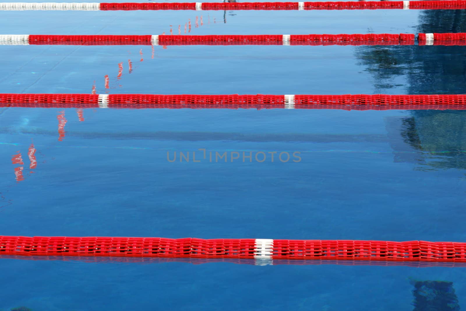 underwater view from a swimming pool with red marking