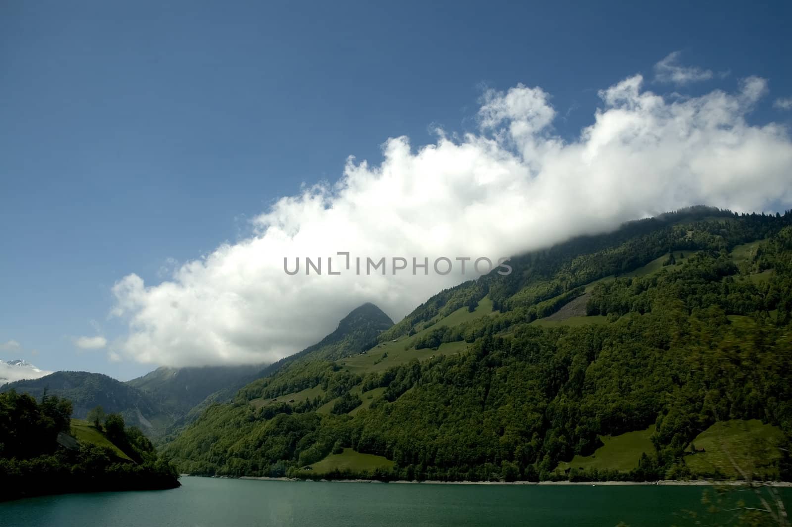 Switzerland Lake by eugenef
