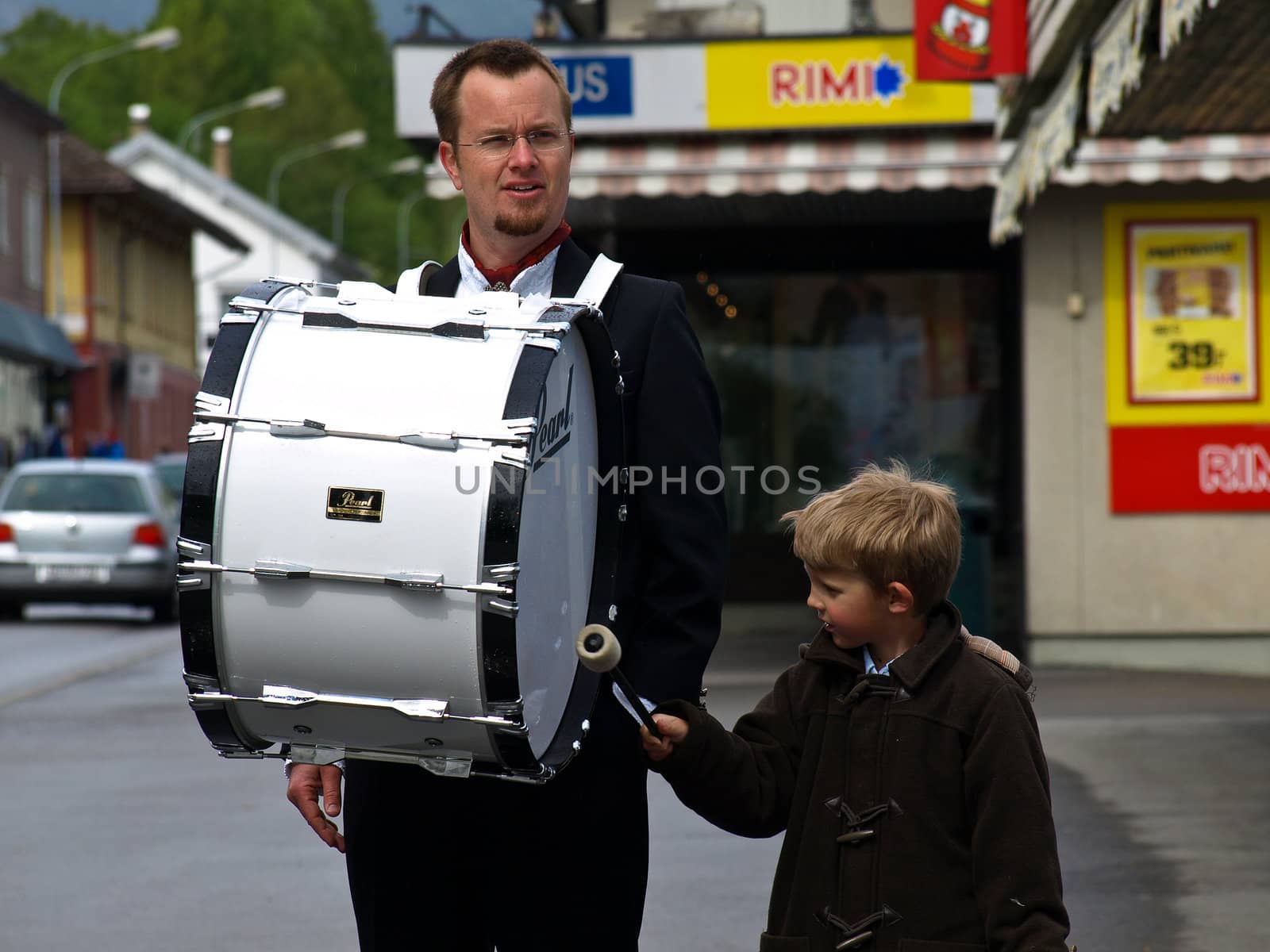 BO-NORWAY-MAY 17-INDEPENDENCE DAY PARADE