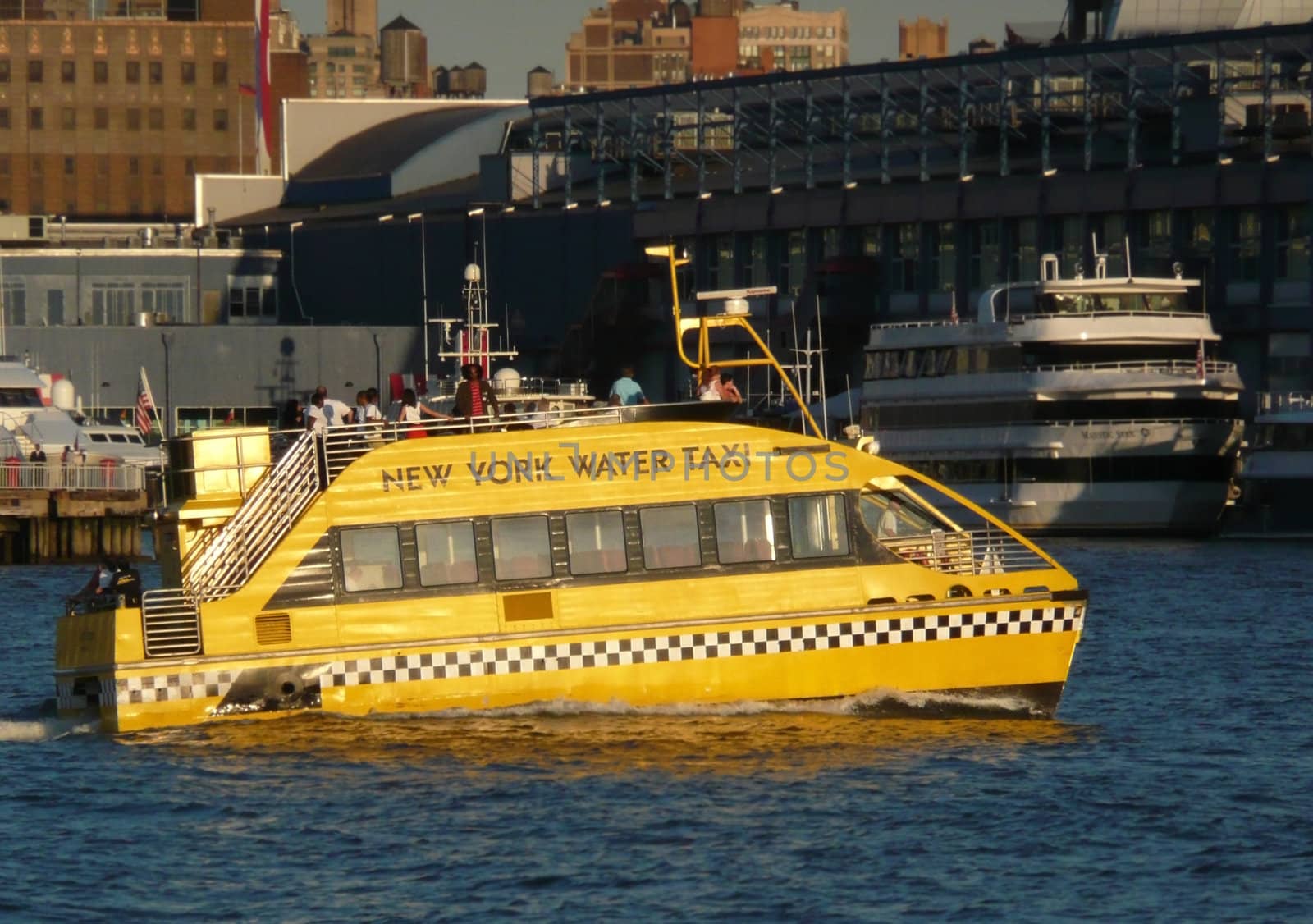 New york water taxi by daboost