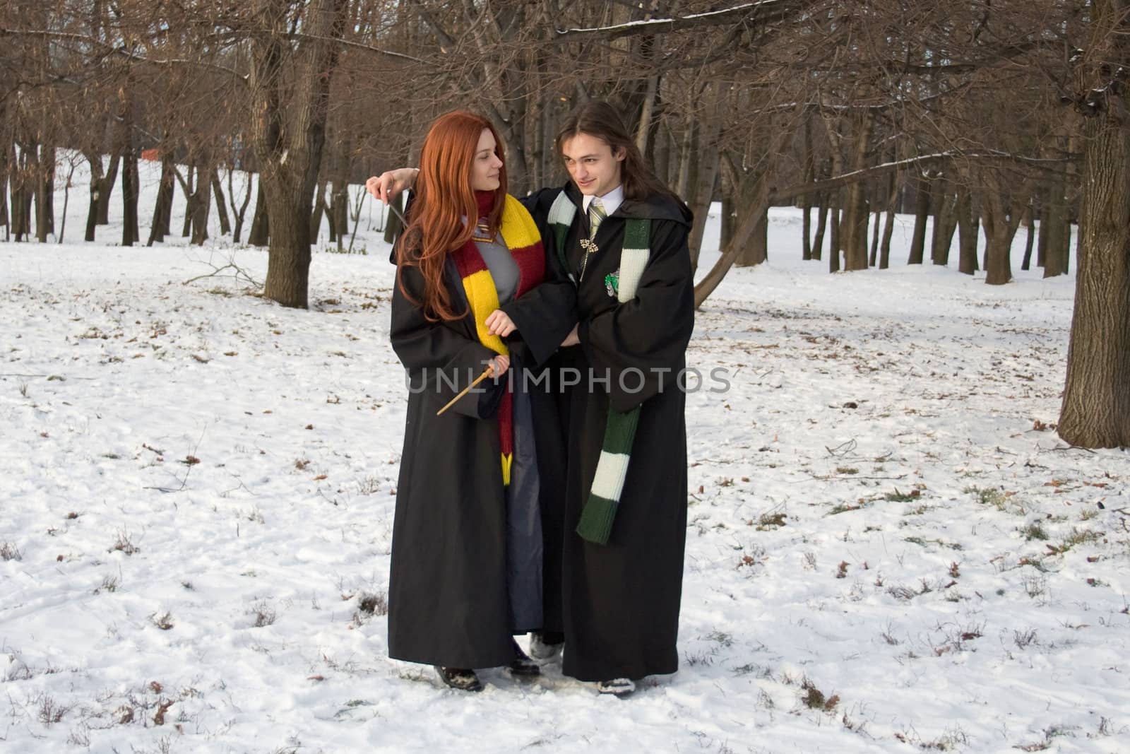 winter morning: students  in the park 
