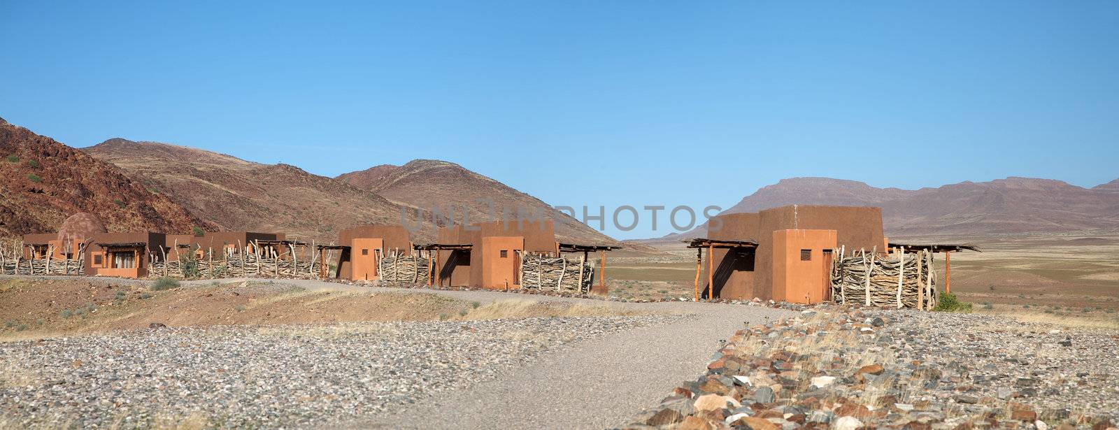 Five individual rooms in a Lodge facing the valley and the desert of Namibia - Puros, Conservation area in Kaokoland - Namibia