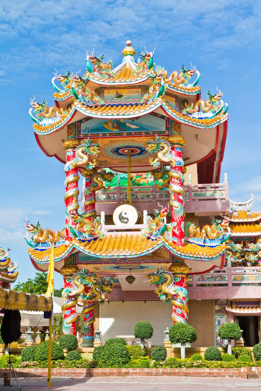 Chinese Shrine, a beautiful Chinese temple, and a dragon statue. by Na8011seeiN