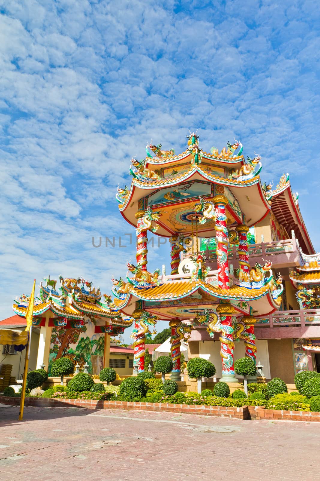 Chinese Shrine, a beautiful Chinese temple, and a dragon statue. by Na8011seeiN