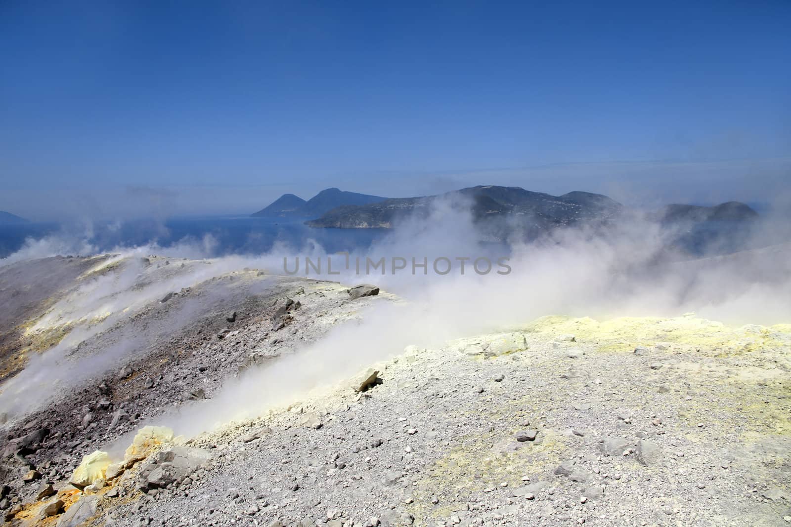 Vulcano volcano crater by daboost