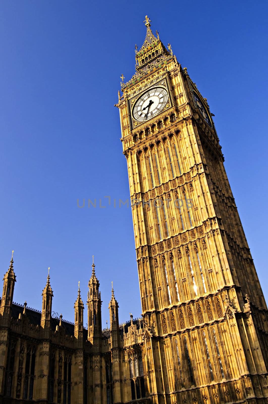 Big Ben clock tower and Houses of Parliament in London