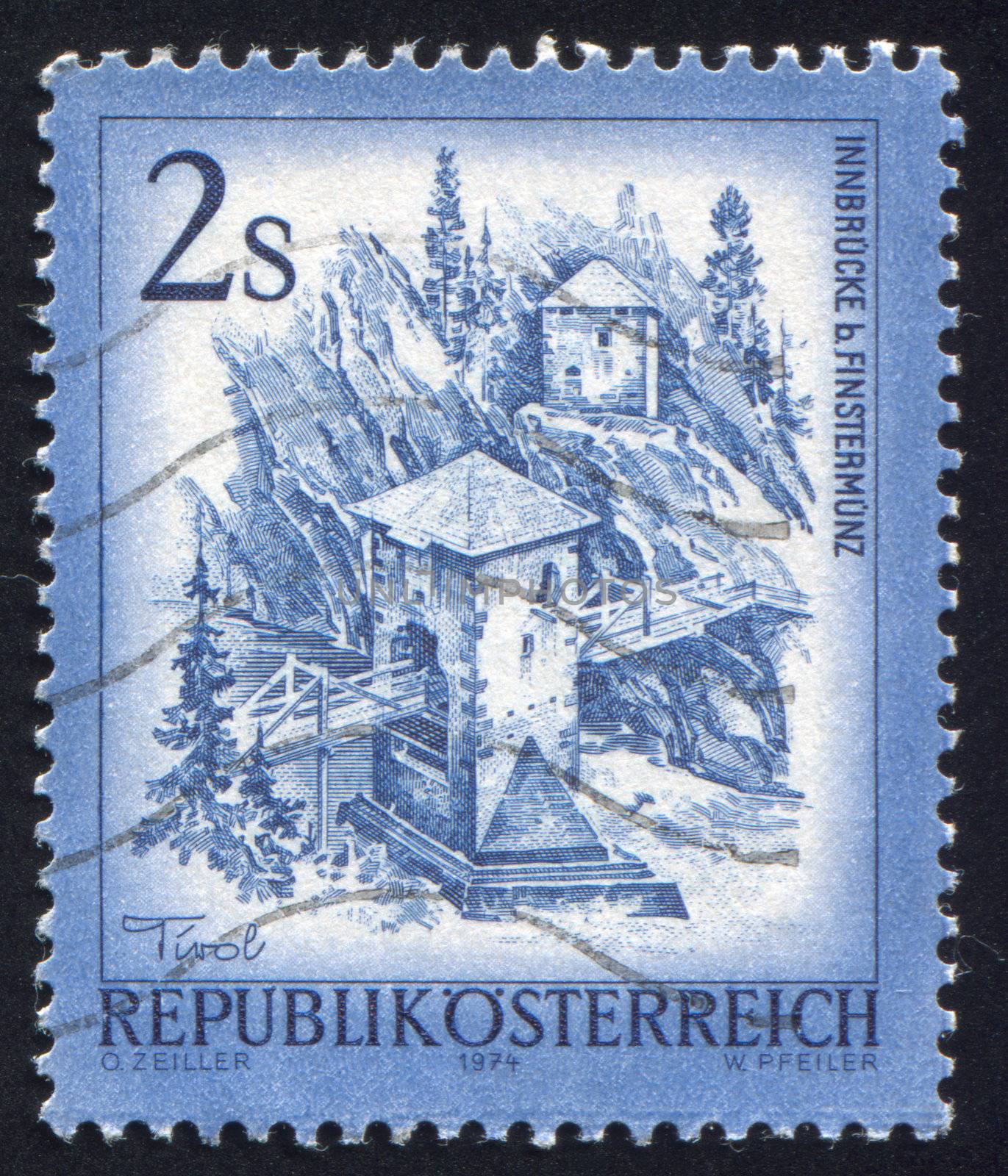AUSTRIA - CIRCA 1974: stamp printed by Austria, shows Inn Bridge, Alt Finstermunz, circa 1974