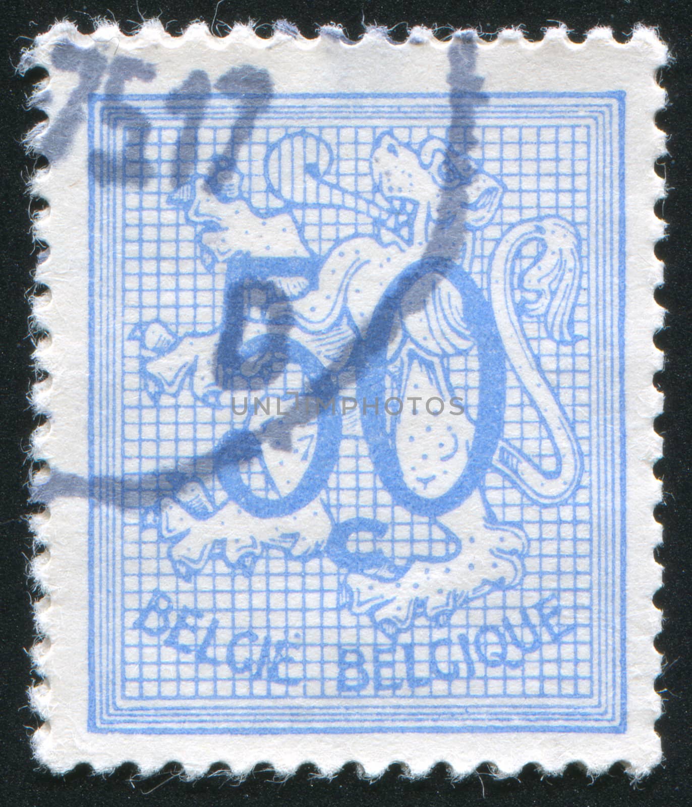 BELGIUM - CIRCA 1961: stamp printed by Belgium, shows Coat of Arms, circa 1961