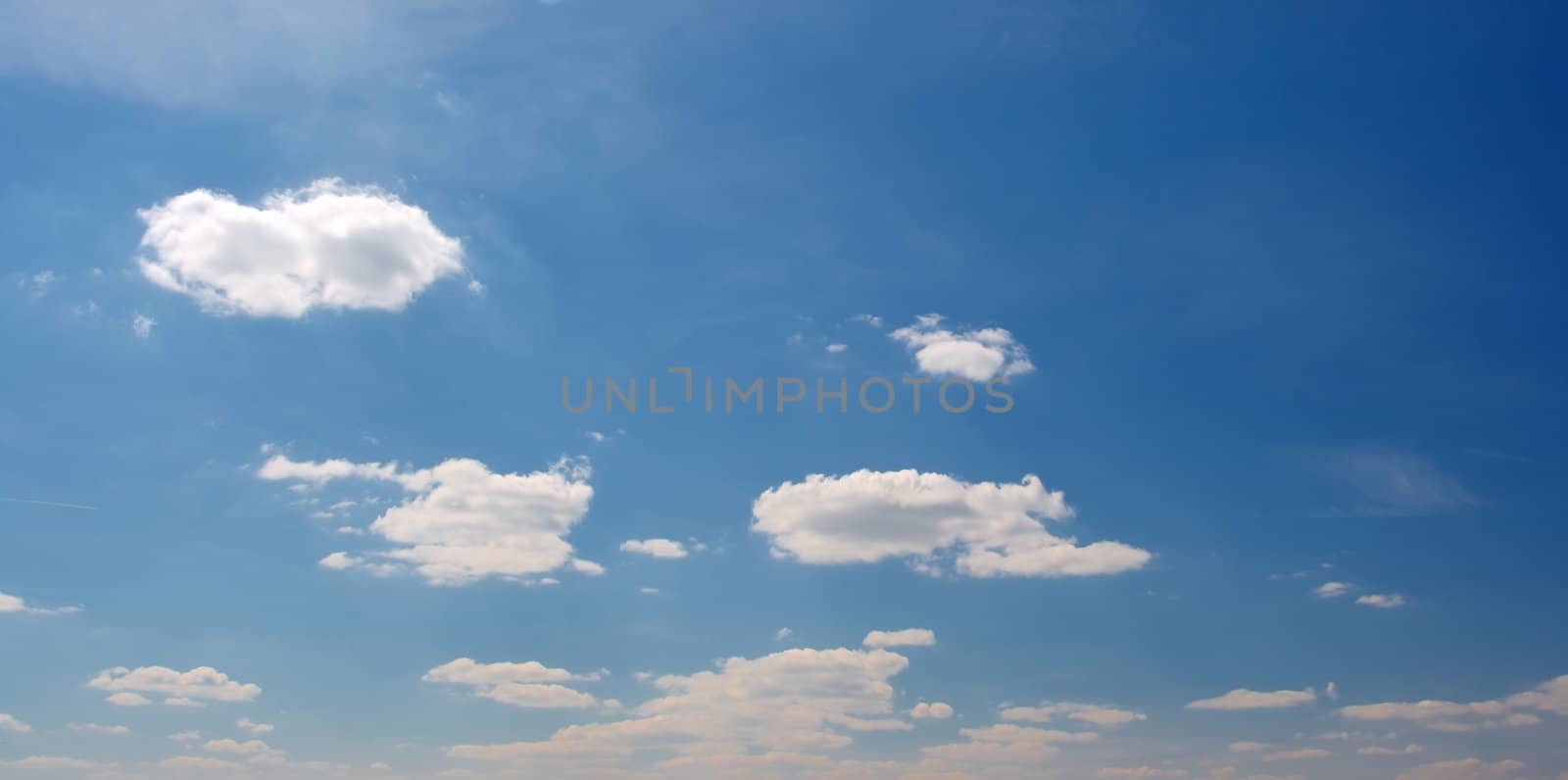 Clouds in the blue sky