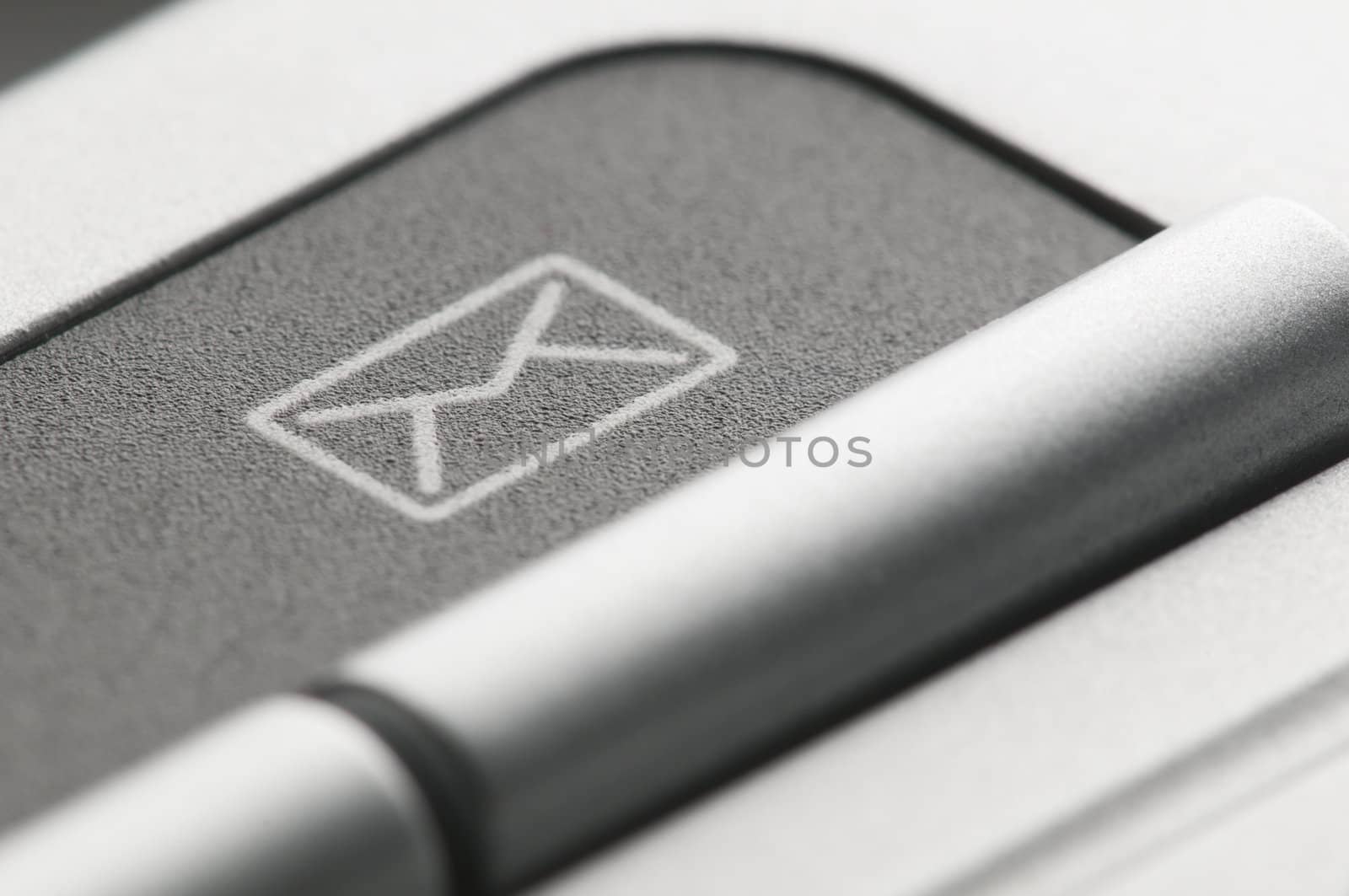 Email sign with button on keyboard