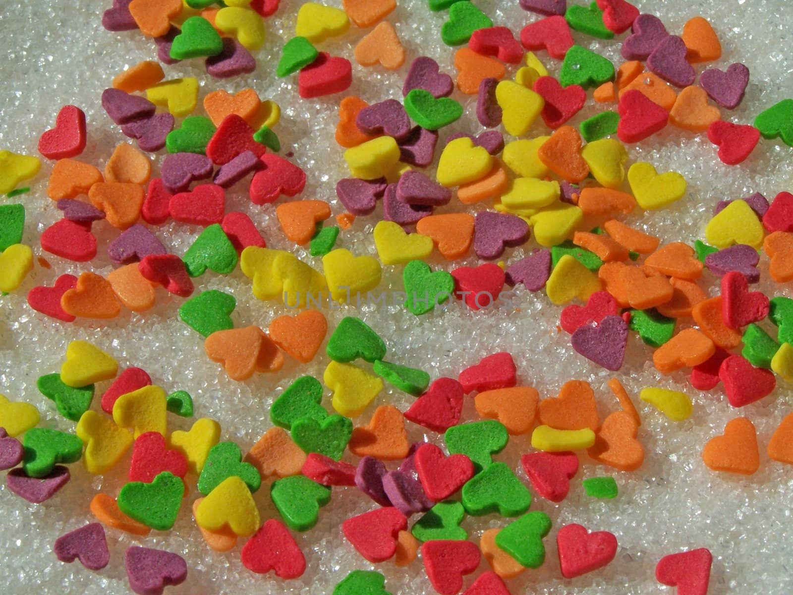 Close up of the decorative hearts on the sugar.