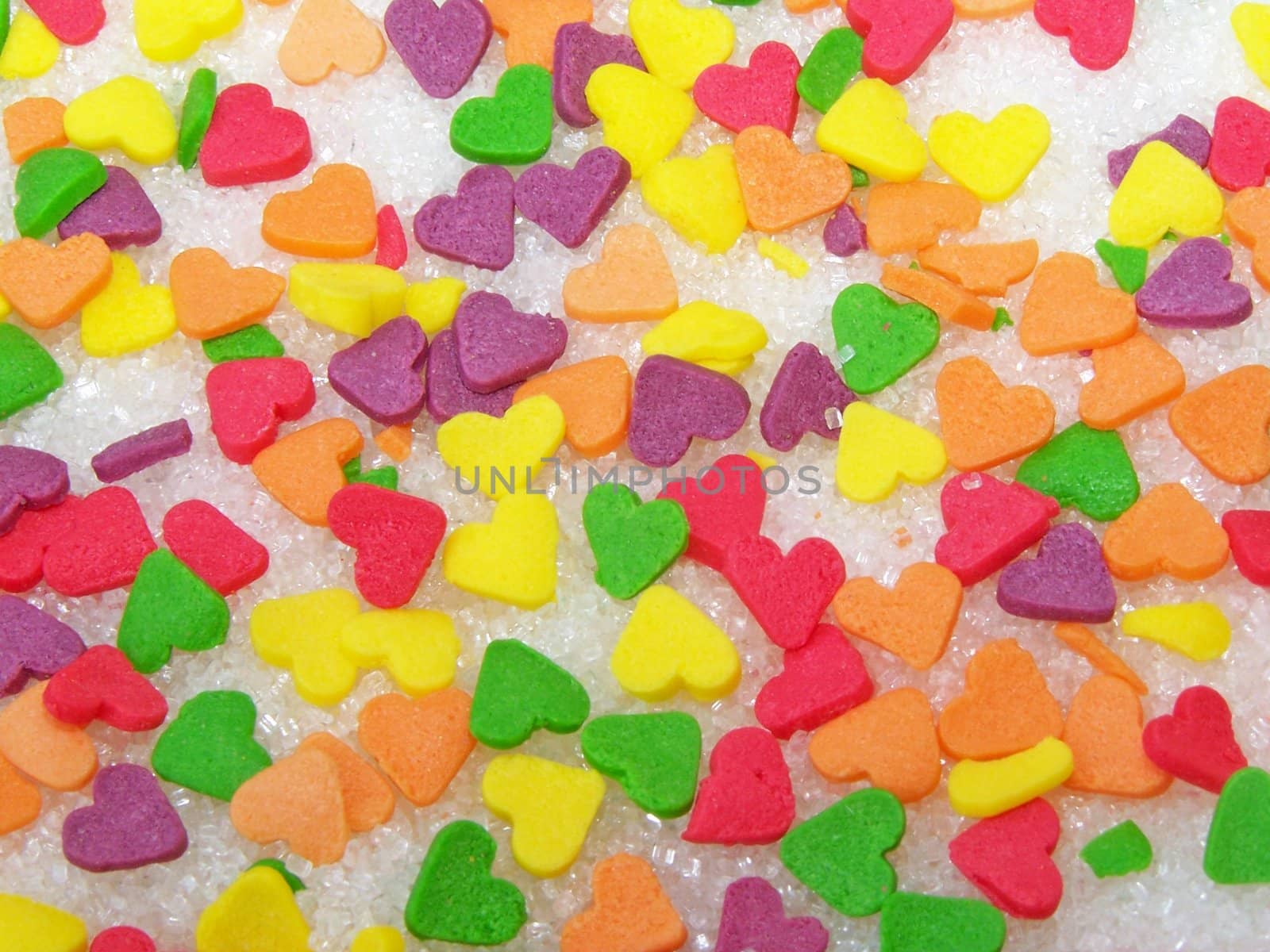 Close up of the decorative hearts on the sugar.