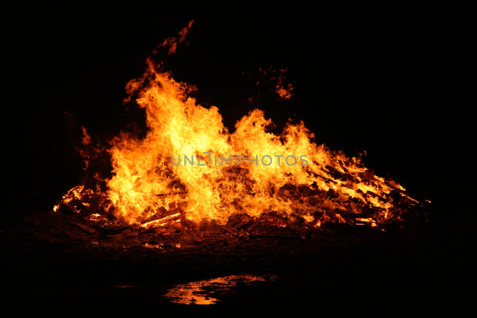 background of a bonfire, hot warm reflection, fire isolation