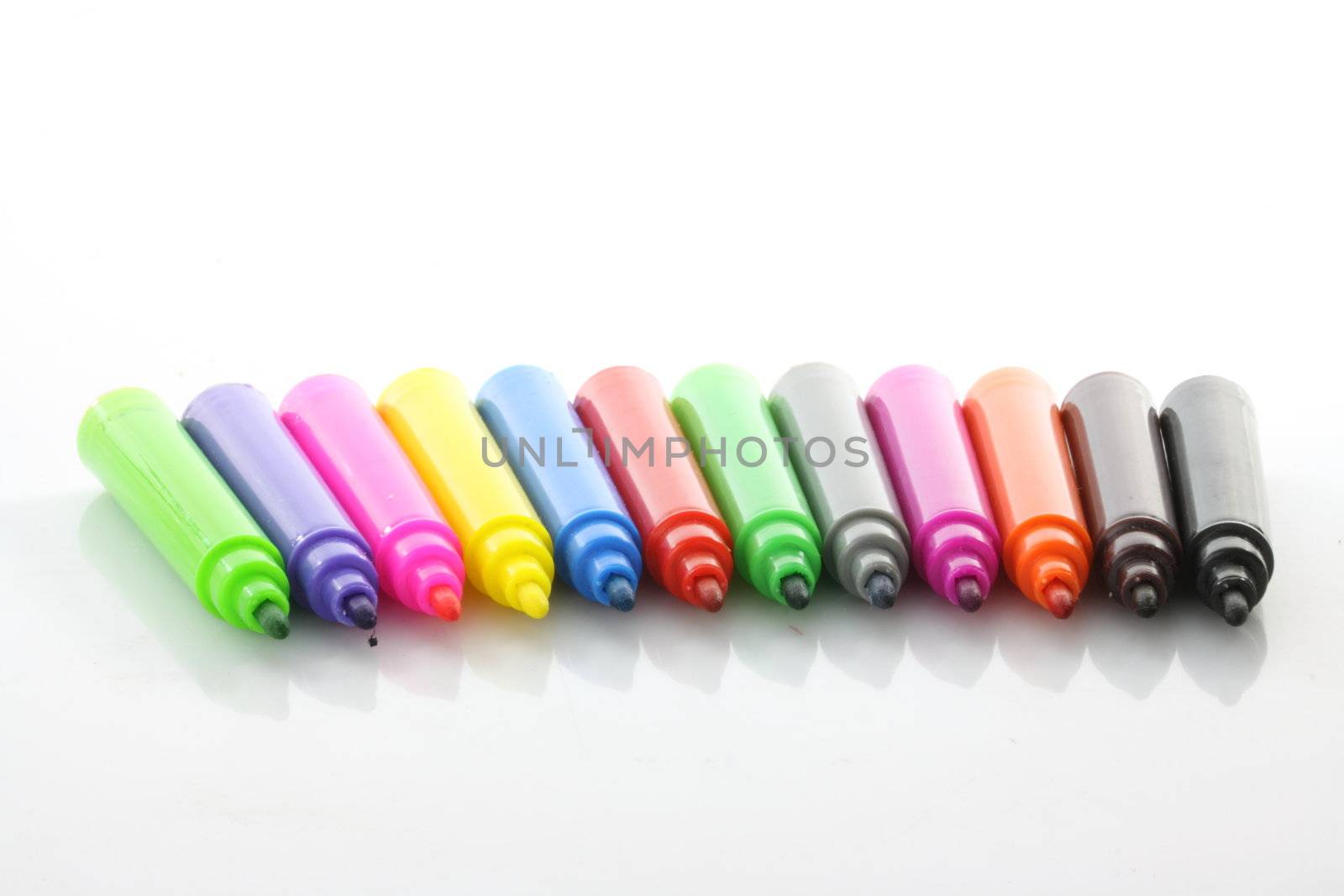 12 markers isolated on white background
