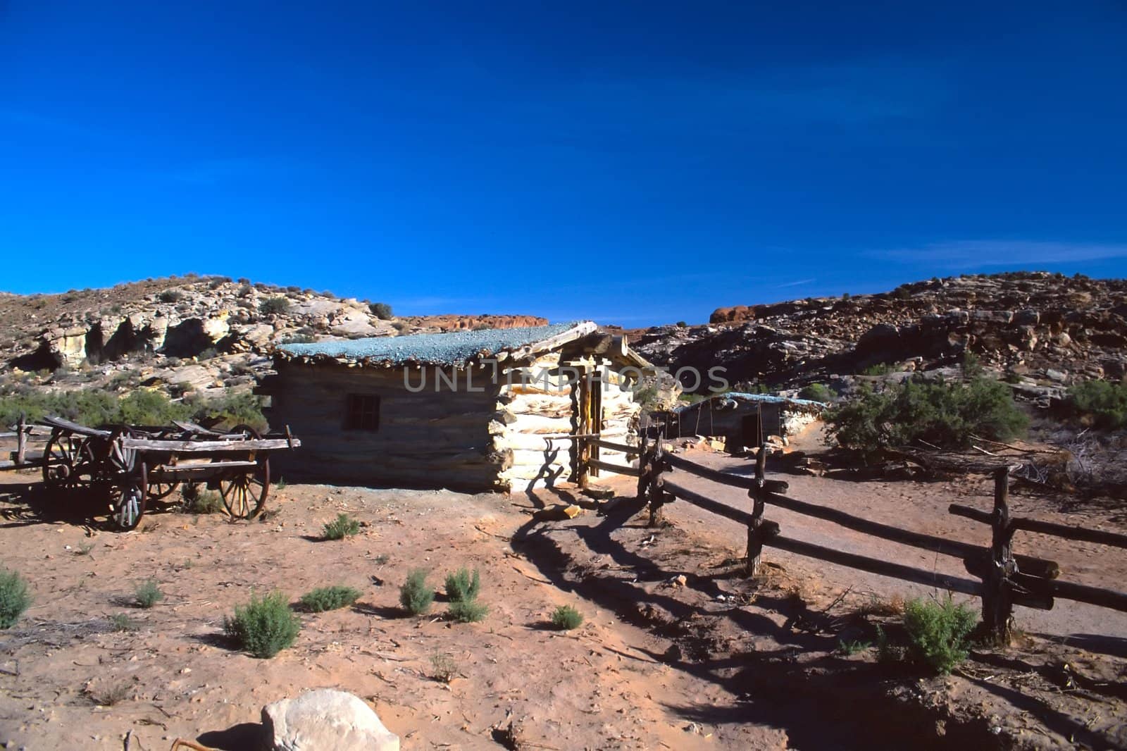 Arches National Park preserves over 2,000 natural sandstone arches, including the world-famous Delicate Arch, in addition to a variety of unique geological resources and formations.