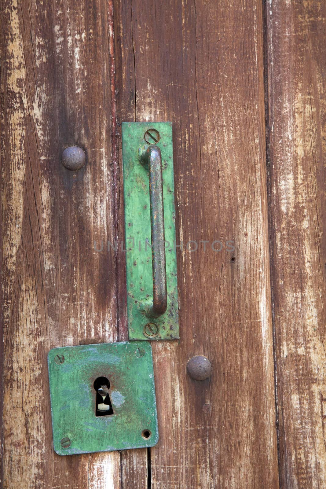 Handle and Keyhole by charlotteLake