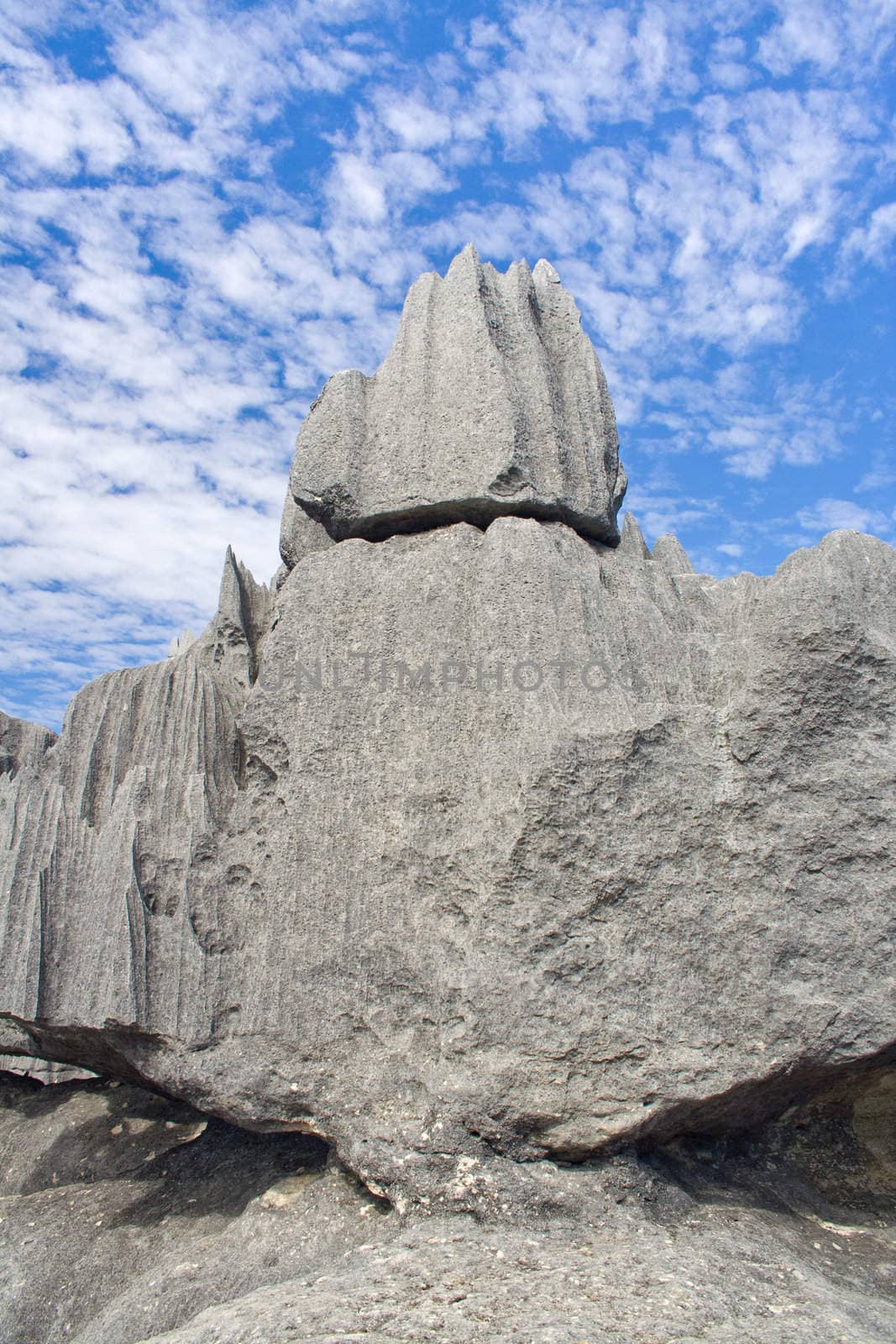 Tsingy de Bemaraha by pierivb