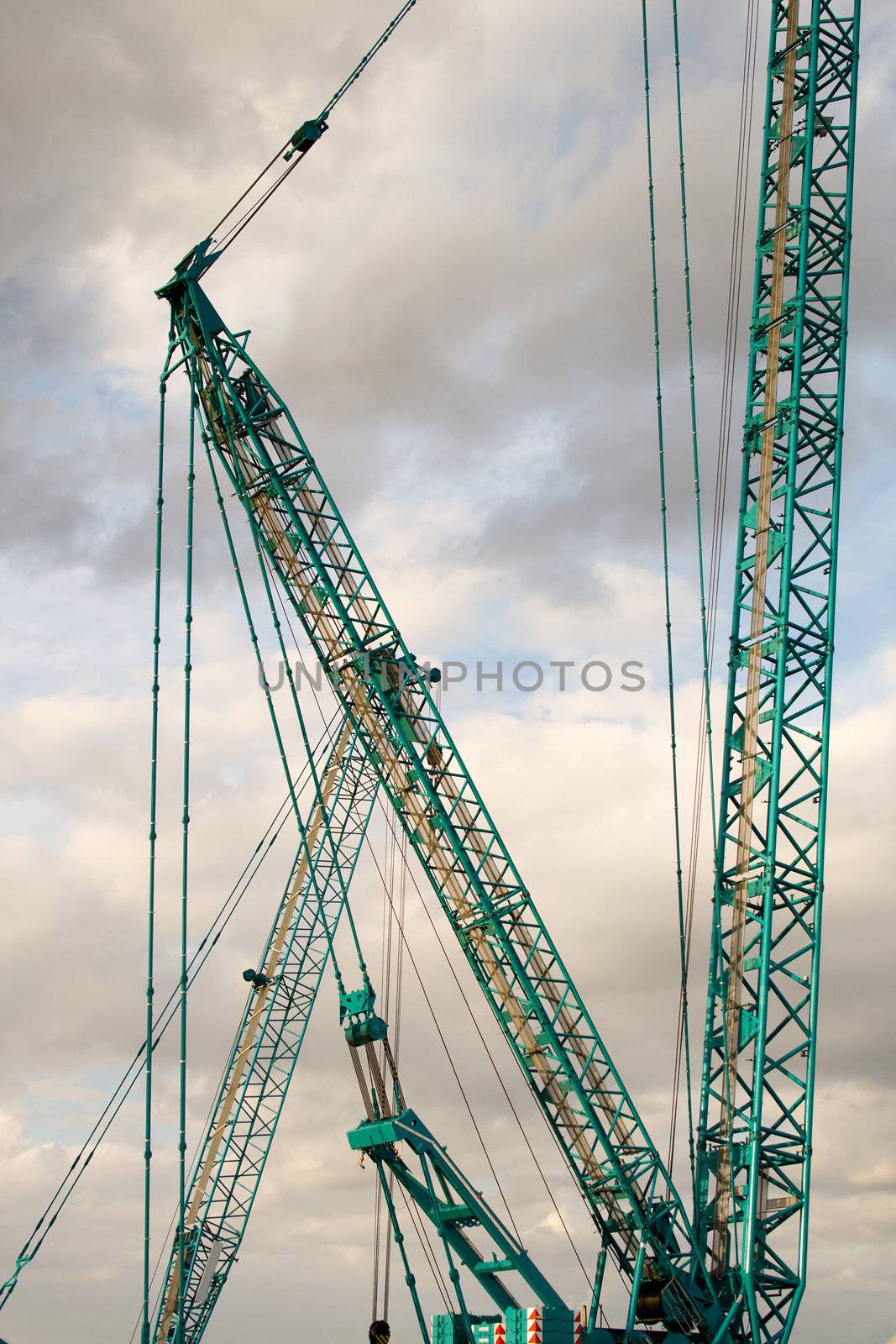 Part of a huge mobile crane by Nickondr