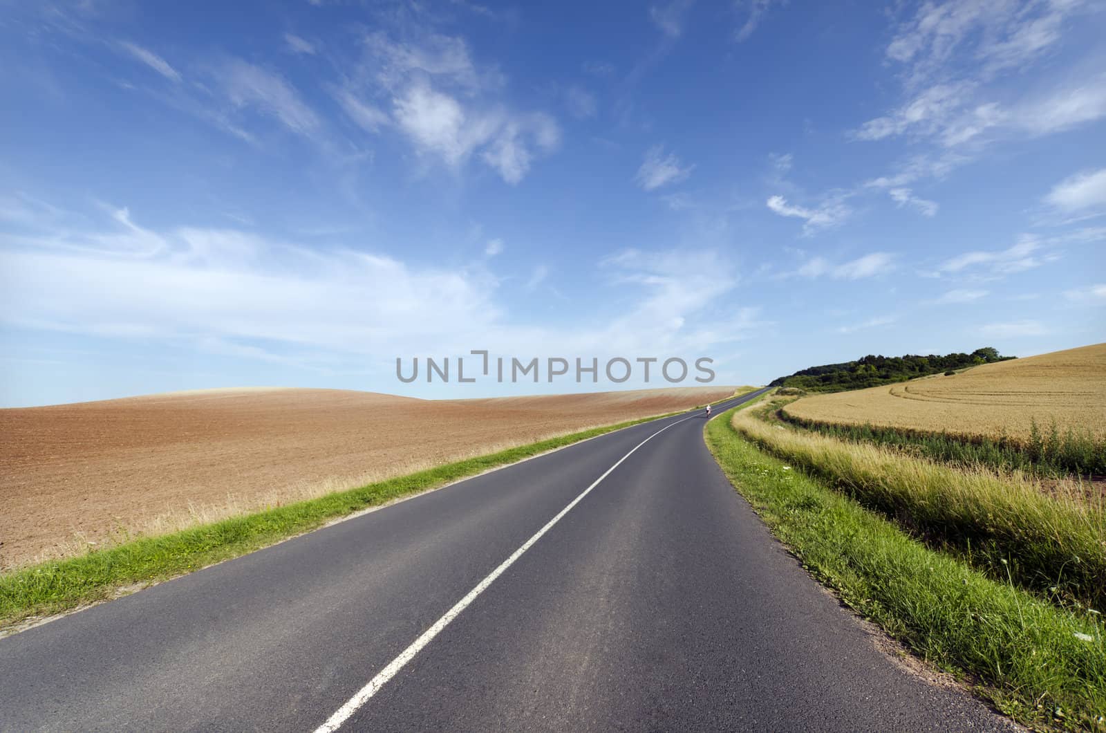 an empty countryside road