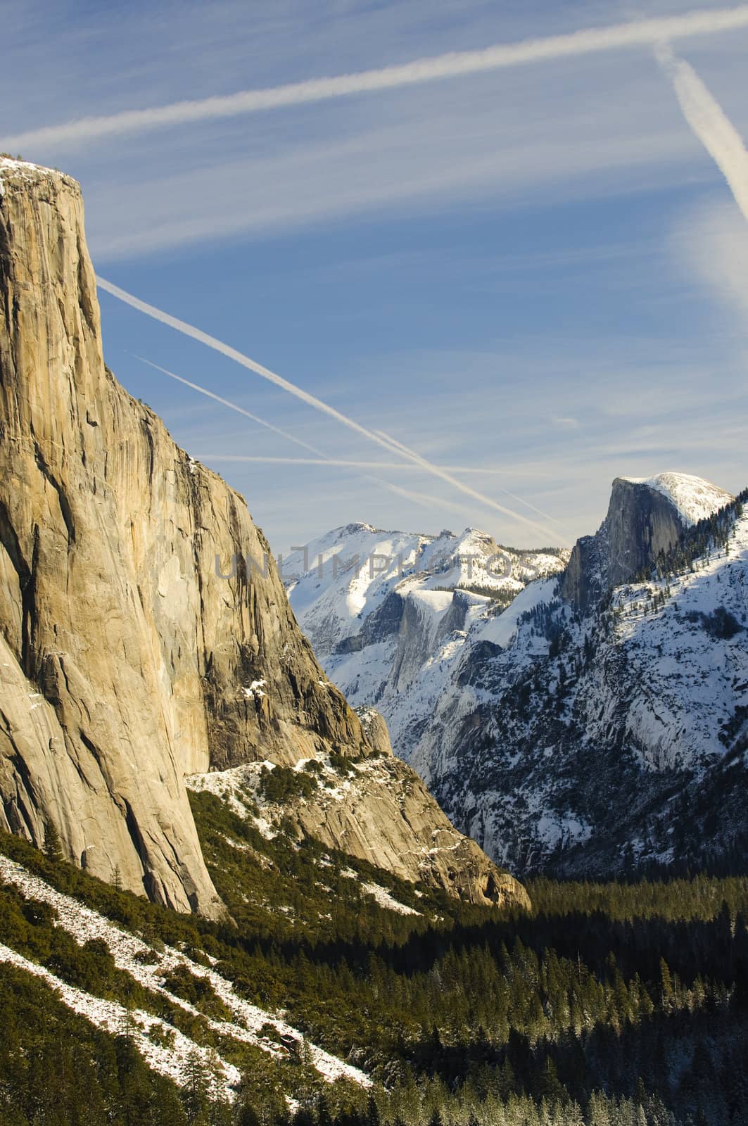 Sunset on Half Dome and El Capitan in Yosemite valley