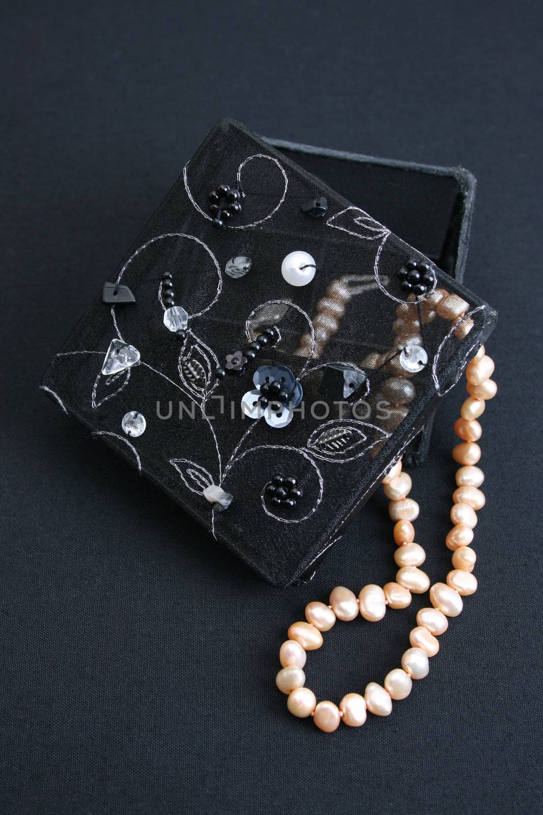 Black and White Organza Boxes with pearls