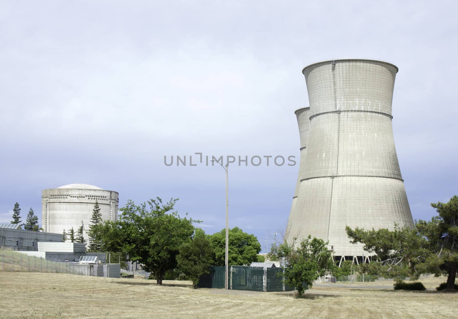 Nuclear power station by jeffbanke