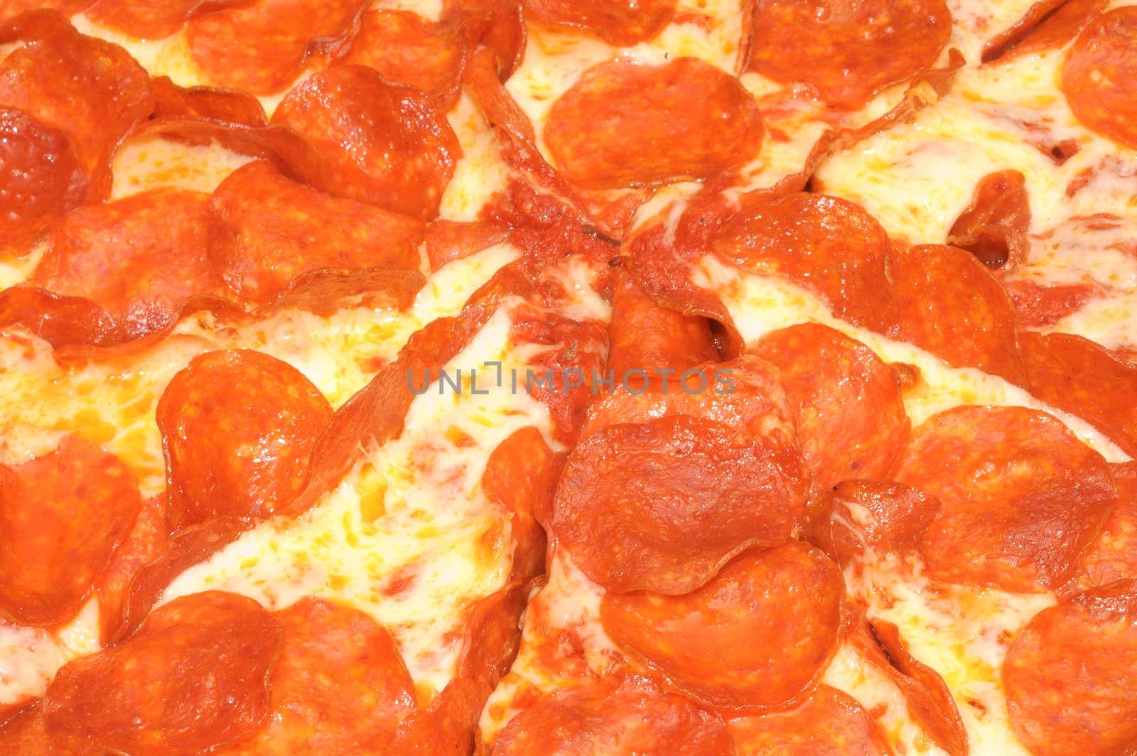 Peperoni pizza on a pan