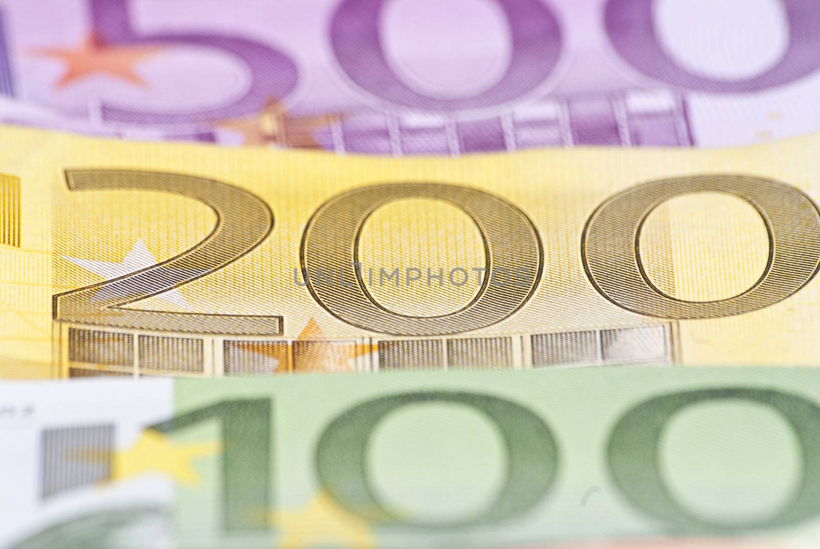 200 Euro Money Macro by adamr