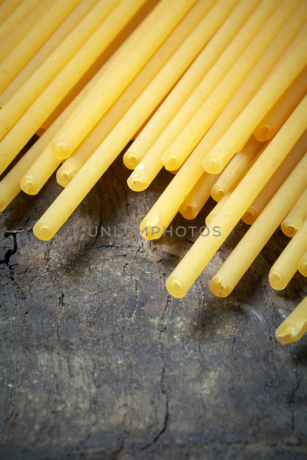 Italian raw pasta by maxg71