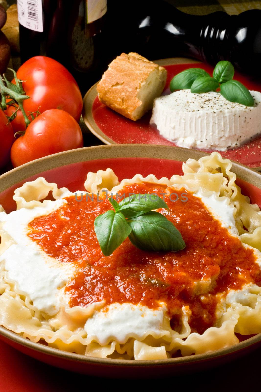 italian pasta with ricotta cheese and tomato