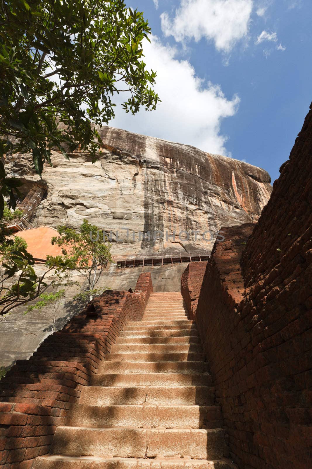 Stairs at Sigiriya by dimol