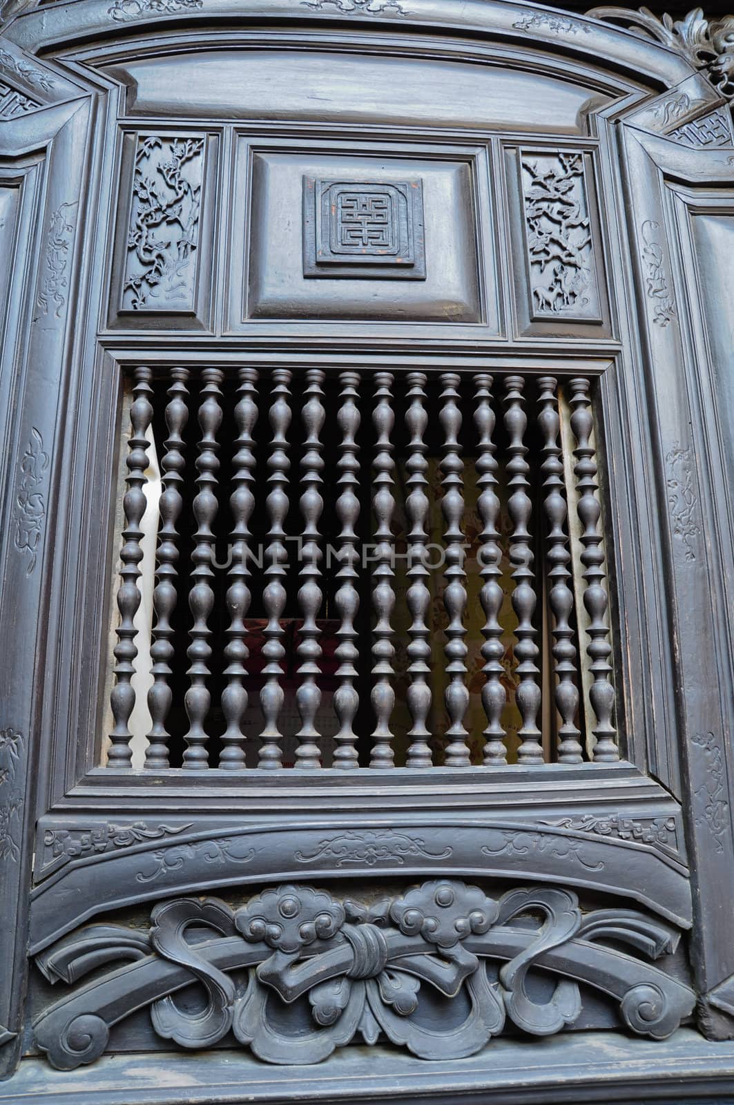 decorate of window in vietnam style