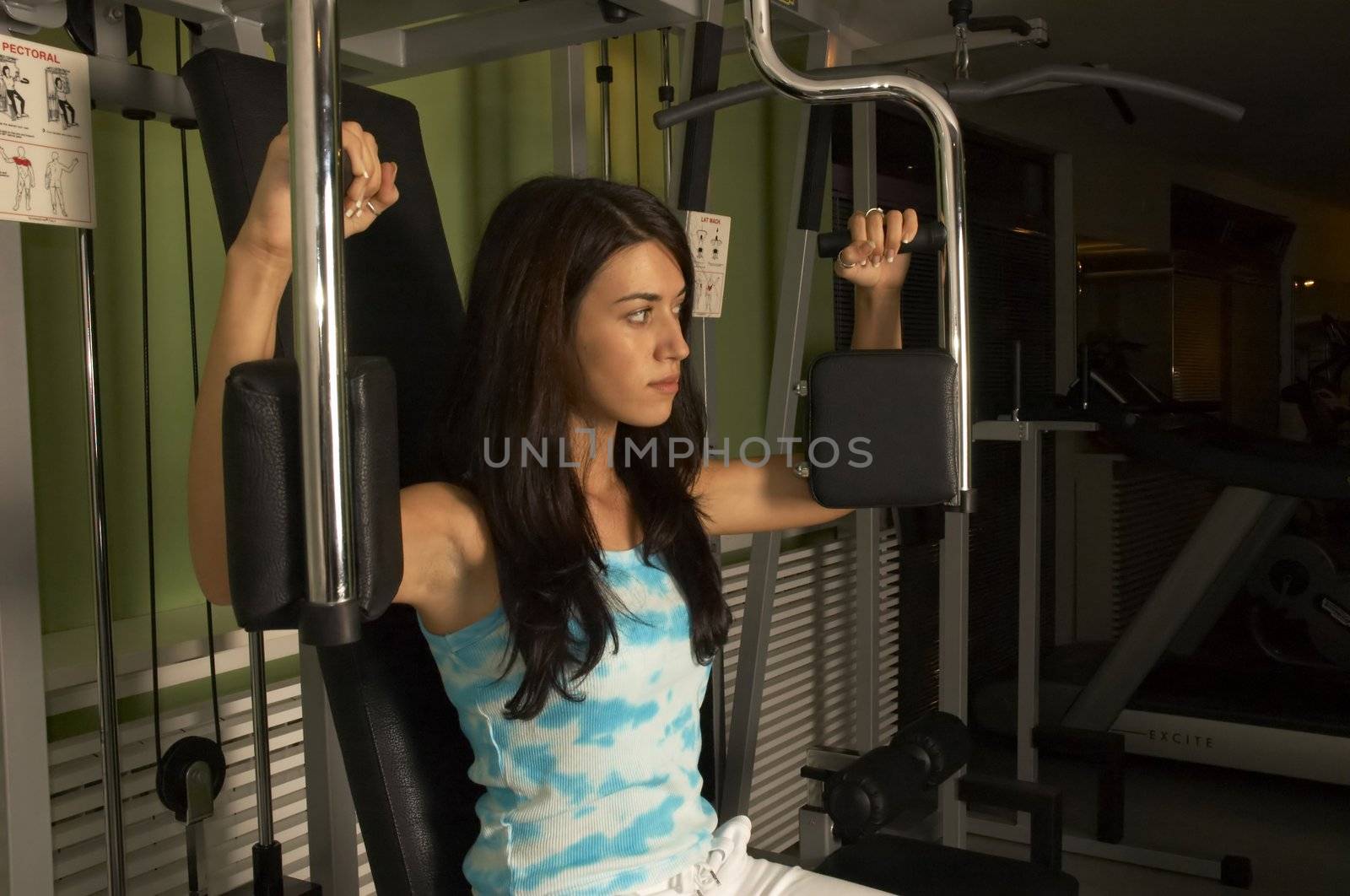 Woman practices and resting in Gym