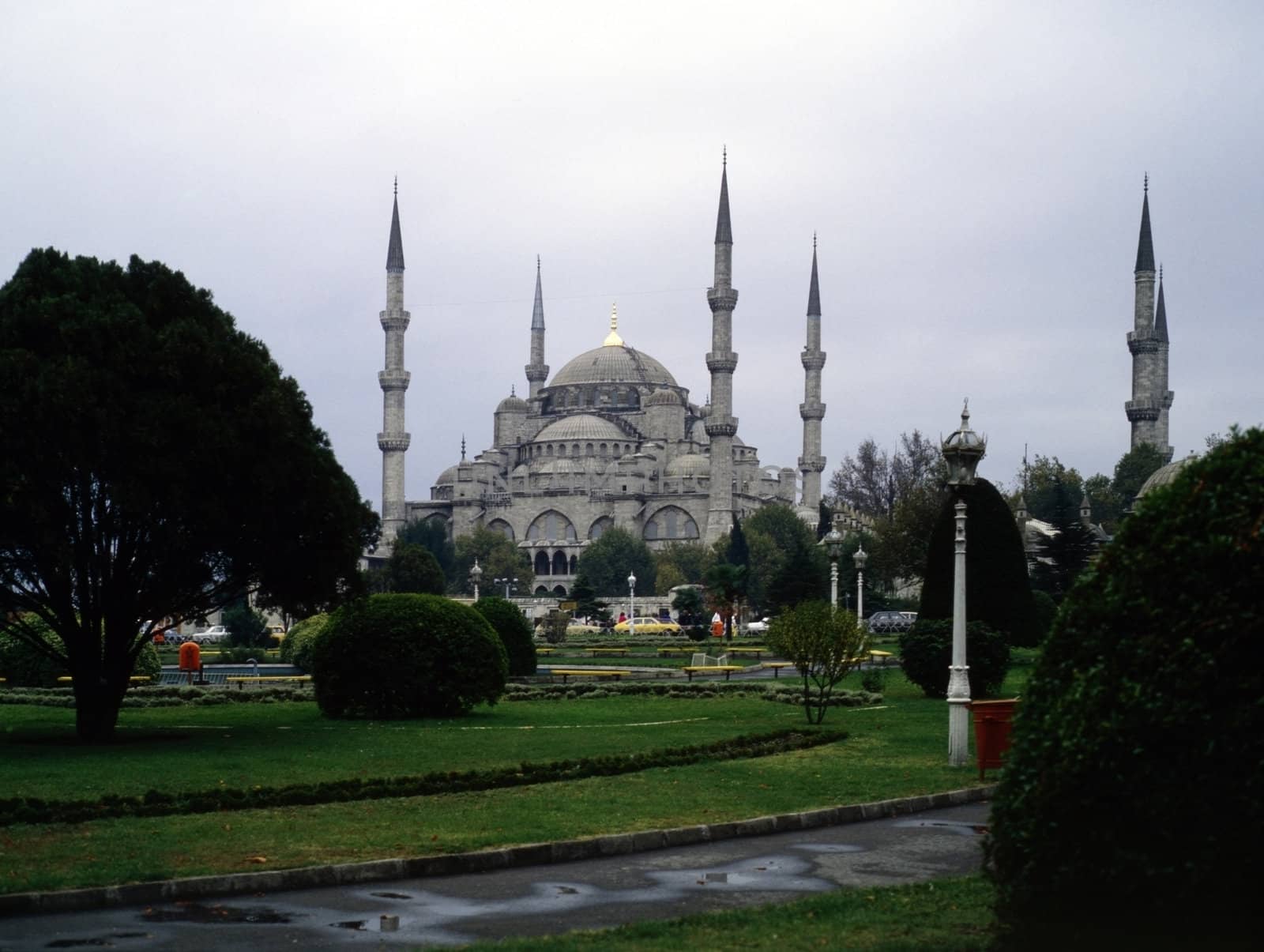 Blue Mosque, Istanbul by jol66