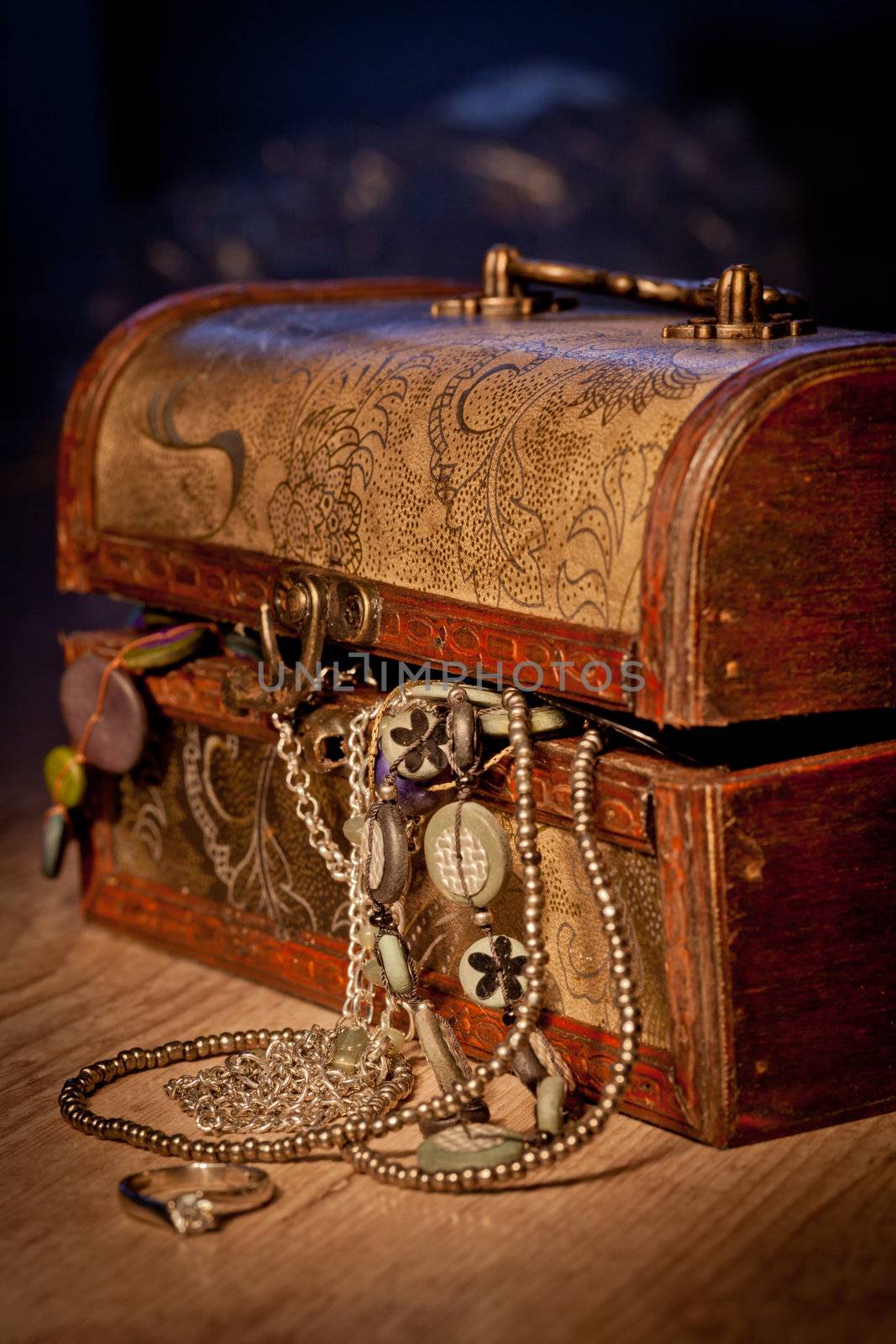 Coffer with jewels by sabinoparente