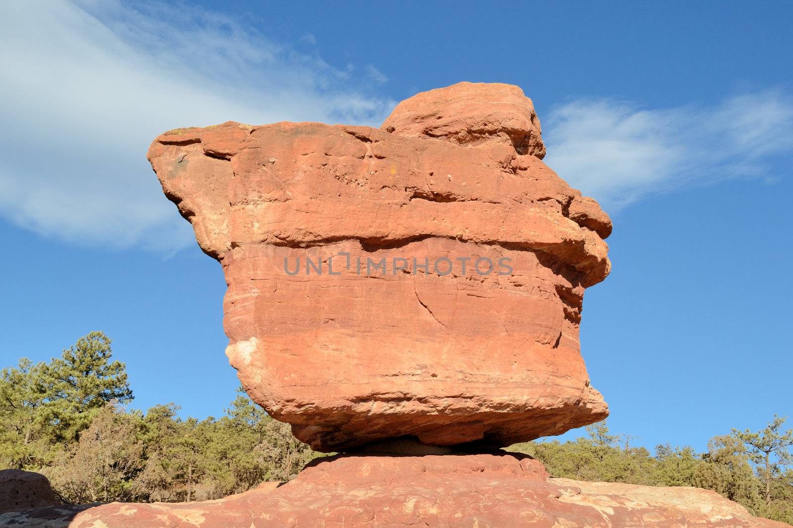 Scenic view of Balance Rock rock formation at Garden Of The Gods Park outside of Colorado Springs,Colorado.