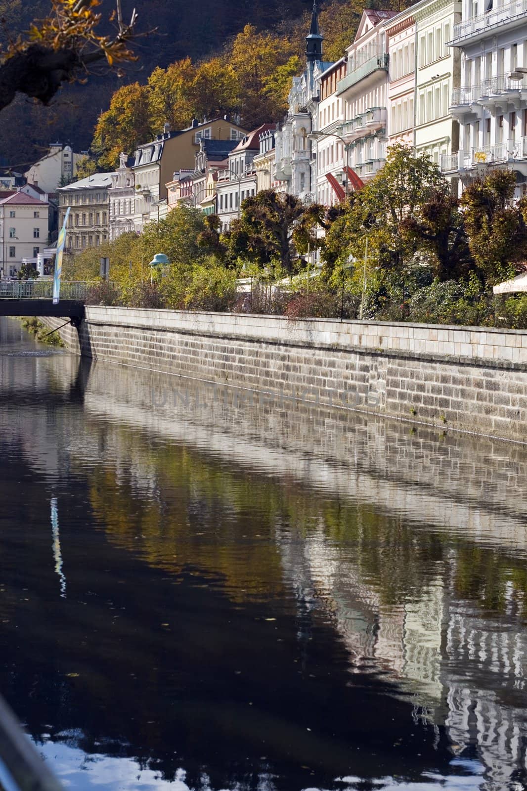 City Boulevard Mirrored in the River by werg