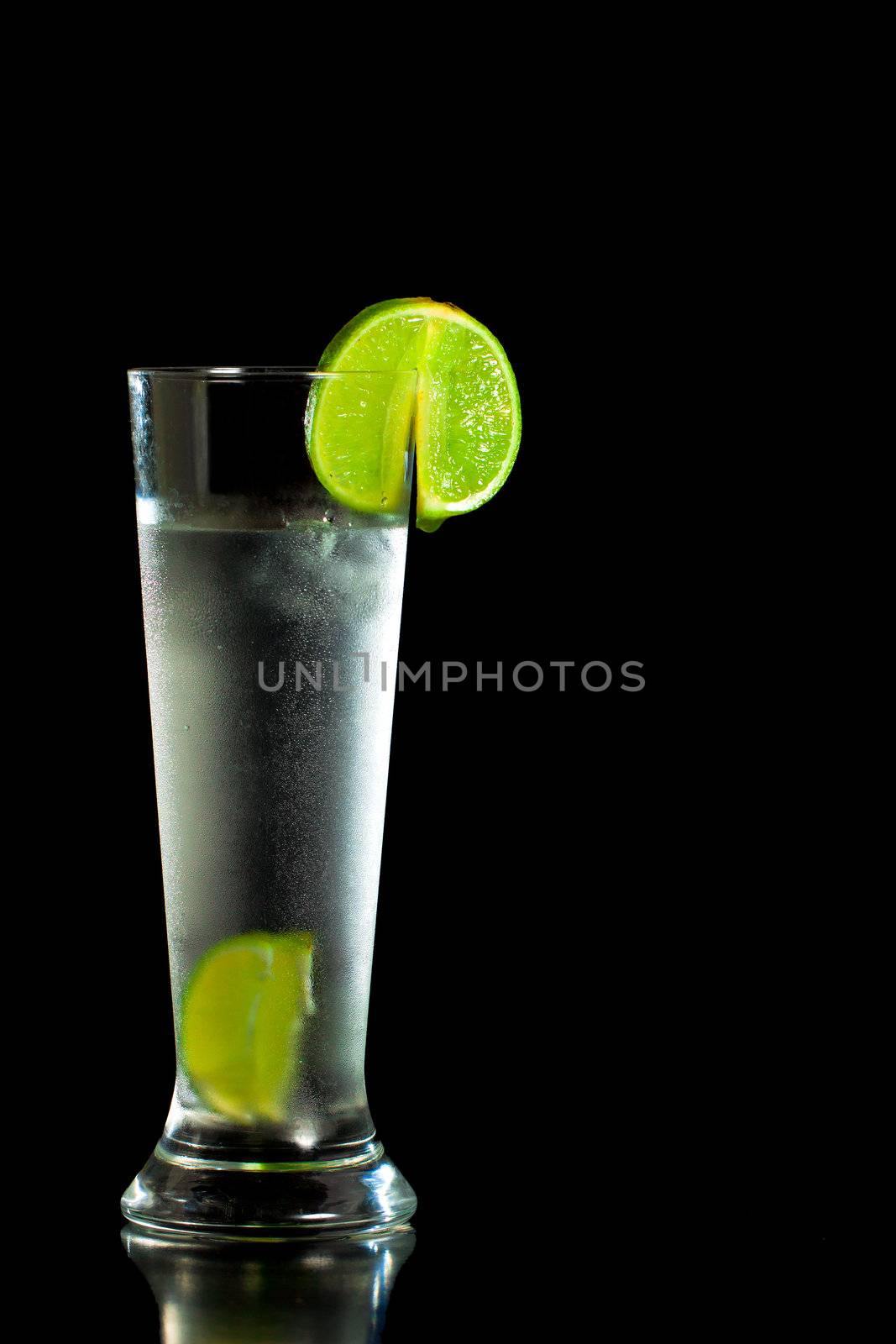 Fresh cold drink with freshly cut lime